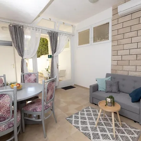 Apartment Tonci