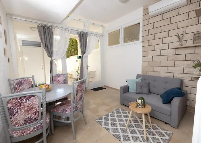 Apartament Tonci
